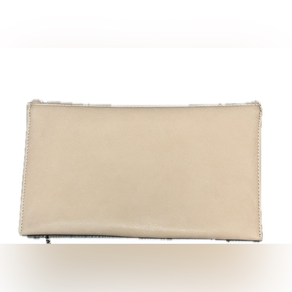 Floral Embroidered Goldtone Rhinestone Bee Purse Clutch, Chain Strap, Light Pink - Picture 5 of 9